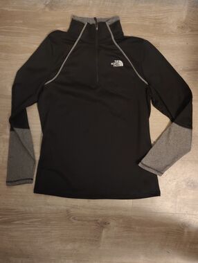 The North Face Women's Black Zip-Up Pullover with Gray Accents